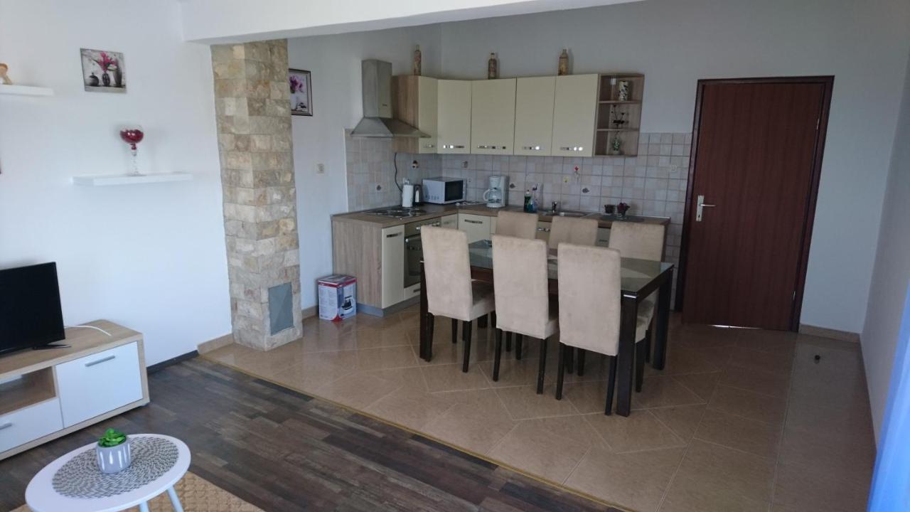 Apartman Vuleta Ražanac Exterior foto